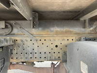 いすゞエルフアルミバン小型（2t・3t）[写真23]