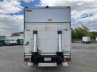 いすゞエルフアルミバン小型（2t・3t）[写真09]