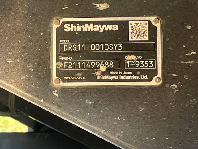 UDトラックスクオンダンプ大型（10t）[写真13]