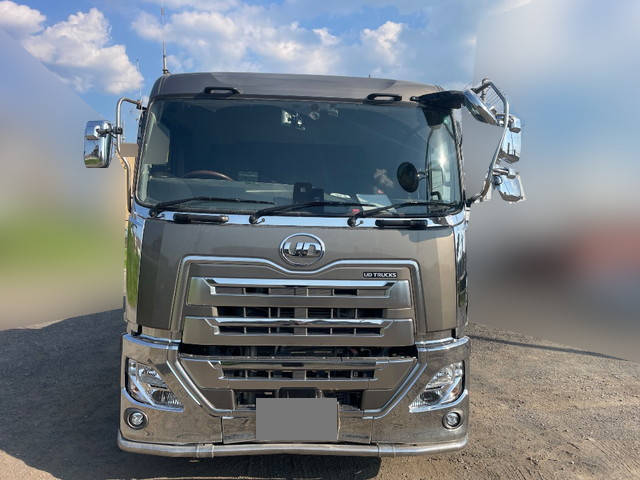 UDトラックスクオンダンプ大型（10t）[写真07]