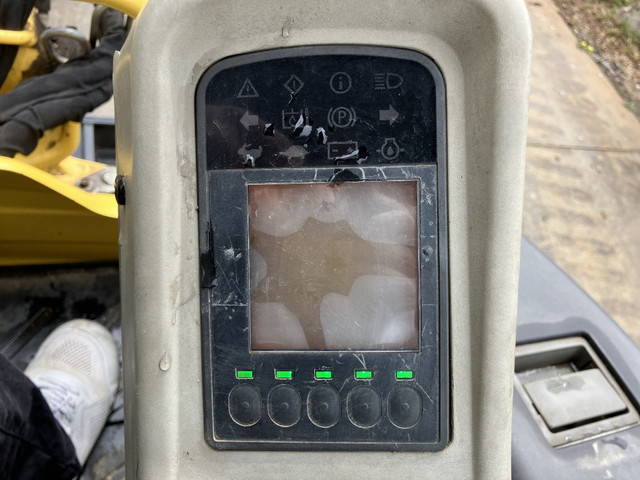 ヤンマーミニユンボ（ミニバックホー）[写真19]