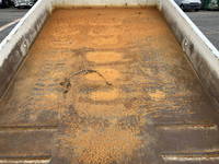 いすゞエルフローダーダンプ小型（2t・3t）[写真10]