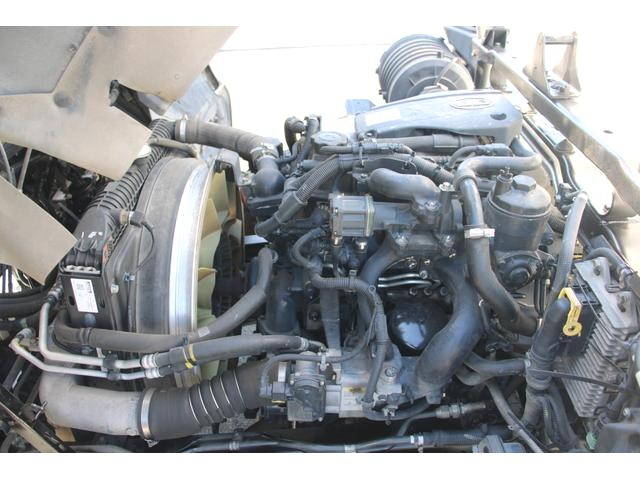 UDトラックスコンドルパッカー車（塵芥車）増トン（6t・8t）[写真10]