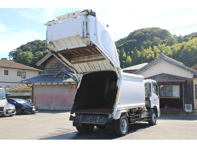 UDトラックスコンドルパッカー車（塵芥車）増トン（6t・8t）[写真13]