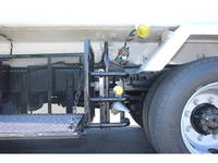 UDトラックスコンドルパッカー車（塵芥車）増トン（6t・8t）[写真25]