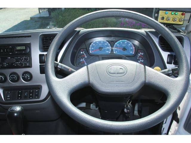 UDトラックスコンドルパッカー車（塵芥車）増トン（6t・8t）[写真32]