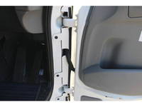 UDトラックスコンドルパッカー車（塵芥車）増トン（6t・8t）[写真39]