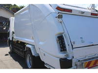 UDトラックスコンドルパッカー車（塵芥車）増トン（6t・8t）[写真08]