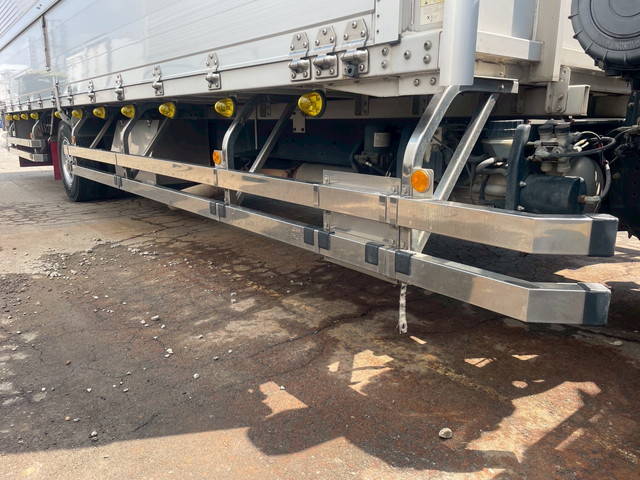 日野レンジャーアルミウイング中型（4t）[写真19]