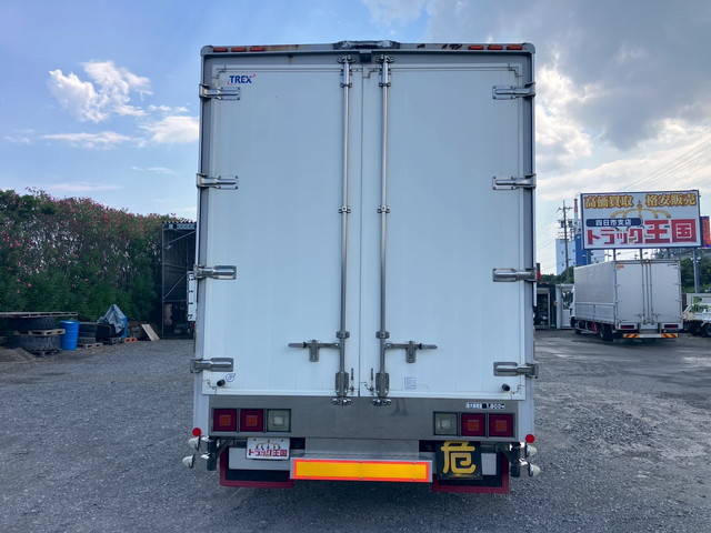 日野レンジャーアルミウイング中型（4t）[写真09]