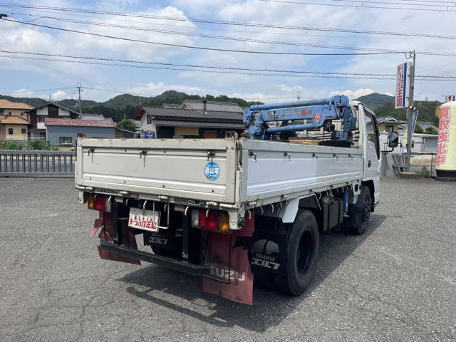 いすゞエルフクレーン付小型（2t・3t）[写真02]