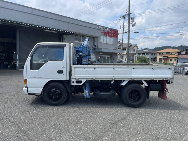 いすゞエルフクレーン付小型（2t・3t）[写真05]