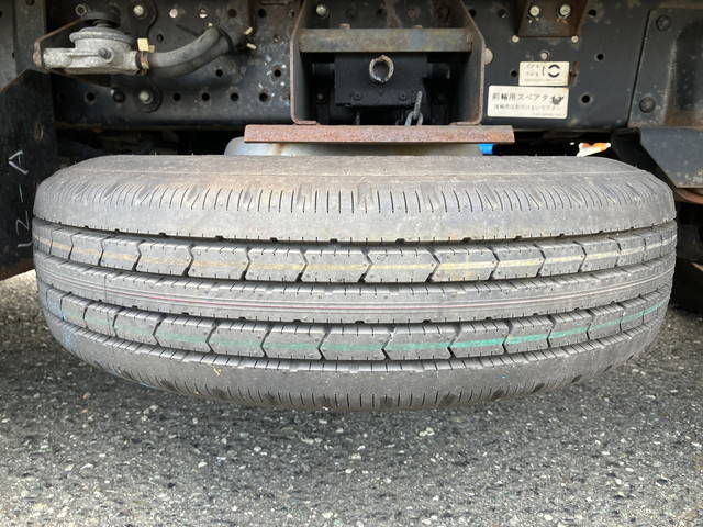 いすゞエルフ冷凍車（冷蔵車）小型（2t・3t）[写真20]