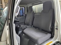 いすゞエルフ冷凍車（冷蔵車）小型（2t・3t）[写真32]