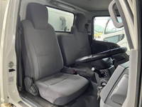 いすゞエルフ冷凍車（冷蔵車）小型（2t・3t）[写真33]