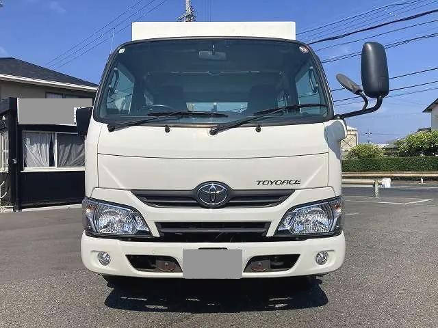 トヨタトヨエースダブルキャブ（Wキャブ）小型（2t・3t）[写真03]