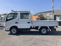 トヨタトヨエースダブルキャブ（Wキャブ）小型（2t・3t）[写真05]