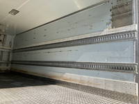 日野レンジャー冷凍車（冷蔵車）中型（4t）[写真12]