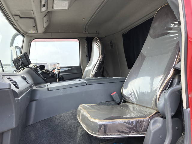 三菱ふそうスーパーグレートセルフローダー大型（10t）[写真32]