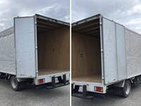 いすゞエルフアルミバン小型（2t・3t）[写真11]