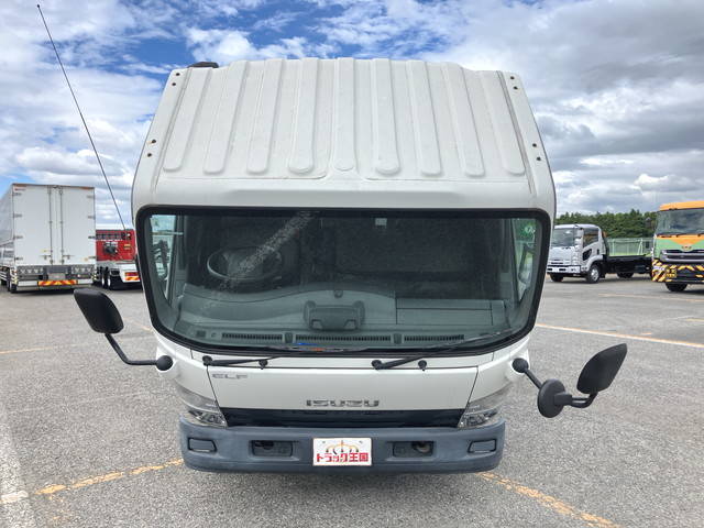 いすゞエルフアルミバン小型（2t・3t）[写真08]