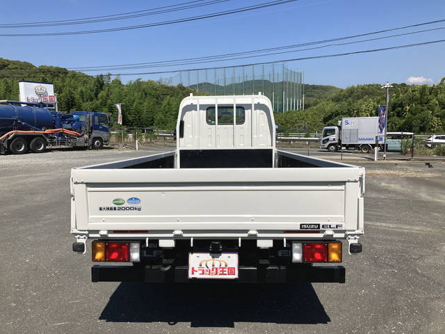 いすゞエルフ平ボディ小型（2t・3t）[写真11]