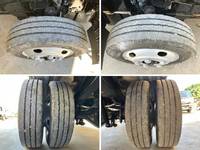 いすゞエルフ平ボディ小型（2t・3t）[写真17]