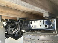 いすゞエルフ平ボディ小型（2t・3t）[写真20]