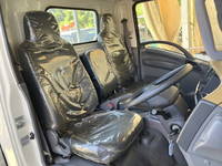 いすゞエルフ平ボディ小型（2t・3t）[写真33]