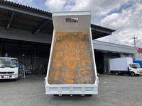 三菱ふそうキャンターダンプ小型（2t・3t）[写真10]