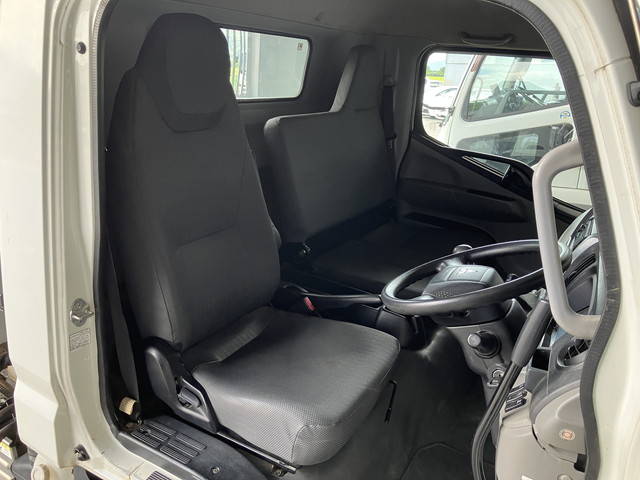 三菱ふそうキャンターダンプ小型（2t・3t）[写真29]