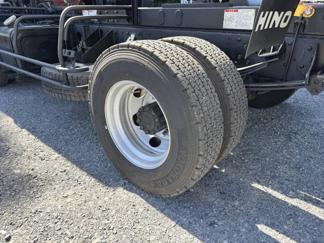 日野レンジャーダンプ中型（4t）[写真27]