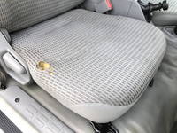 日野デュトロ冷凍車（冷蔵車）小型（2t・3t）[写真30]