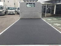 三菱ふそうキャンター平ボディ小型（2t・3t）[写真11]