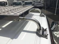 三菱ふそうキャンター平ボディ小型（2t・3t）[写真14]