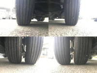 三菱ふそうキャンター平ボディ小型（2t・3t）[写真22]