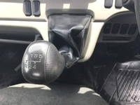 三菱ふそうキャンター平ボディ小型（2t・3t）[写真27]