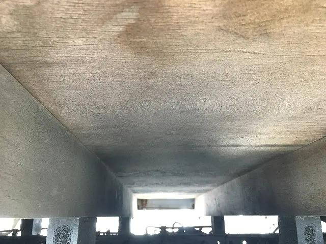 三菱ふそうキャンター平ボディ小型（2t・3t）[写真39]