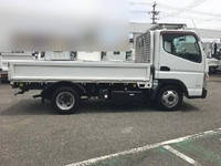 三菱ふそうキャンター平ボディ小型（2t・3t）[写真07]