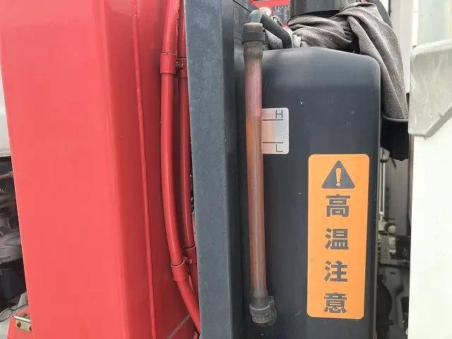 いすゞフォワードセルフクレーン5段中型（4t）[写真24]