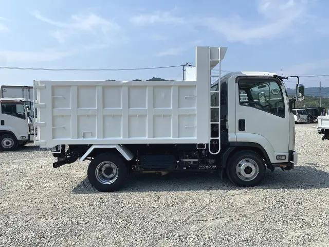 いすゞフォワード深ダンプ（土砂禁ダンプ）中型（4t）[写真10]