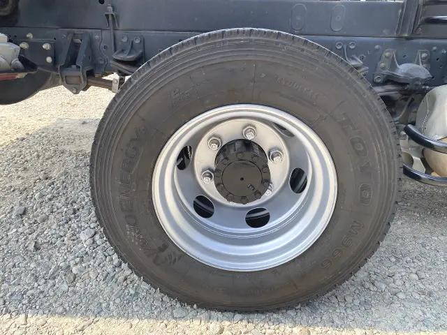 いすゞフォワード深ダンプ（土砂禁ダンプ）中型（4t）[写真18]