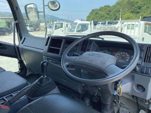 いすゞフォワード深ダンプ（土砂禁ダンプ）中型（4t）[写真29]