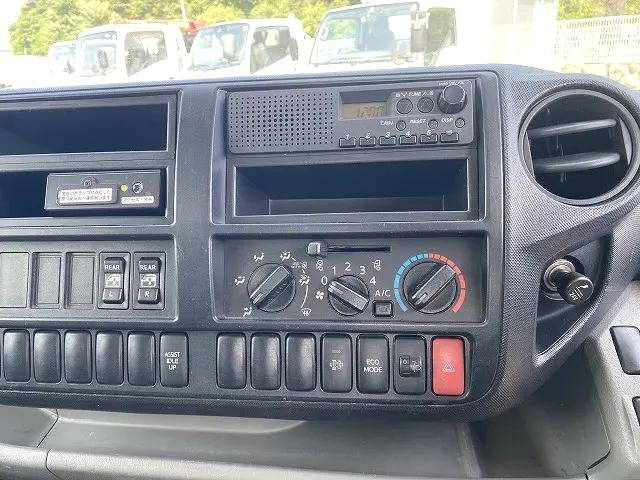 日野デュトロダブルキャブ（Wキャブ）小型（2t・3t）[写真21]