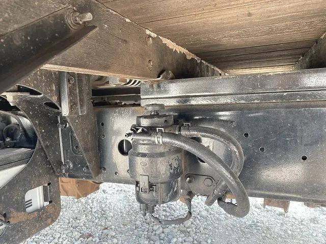 日野デュトロダブルキャブ（Wキャブ）小型（2t・3t）[写真25]