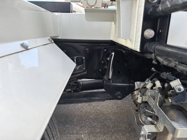 日野レンジャー汚泥吸引車中型（4t）[写真31]