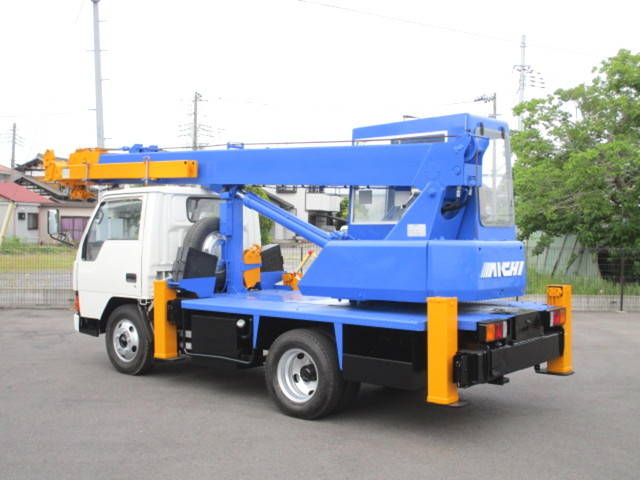 三菱ふそうキャンタートラッククレーン小型（2t・3t）[写真02]