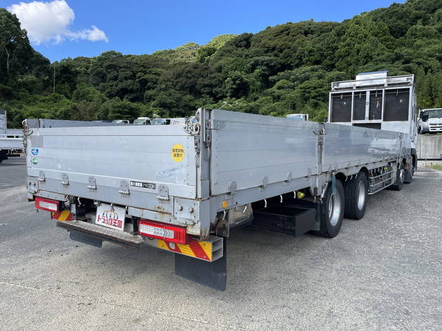 UDトラックスクオンアルミブロック大型（10t）[写真02]