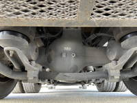 UDトラックスクオンアルミブロック大型（10t）[写真22]