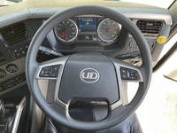 UDトラックスクオンアルミブロック大型（10t）[写真30]